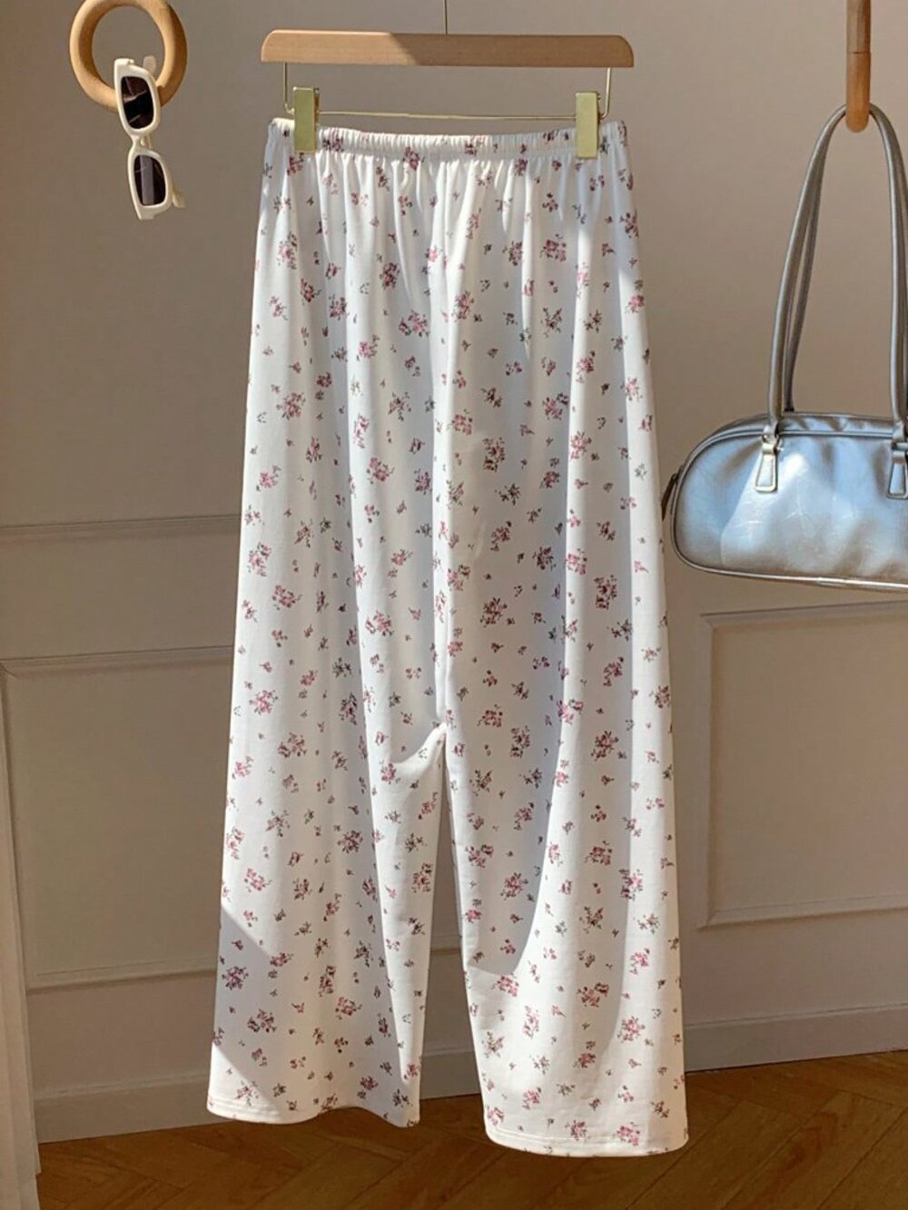 Multicolor Boho Women's Drawstring Waist Floral Print Casual Sweatpants - Picture 2 of 7